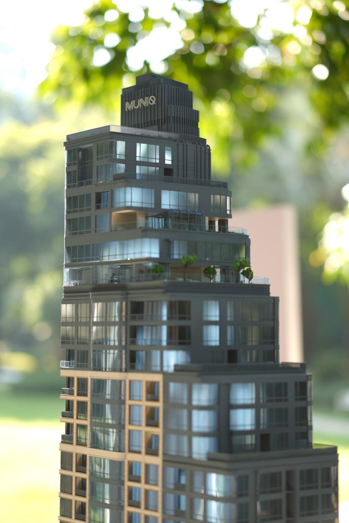 Muniq Prompong: 2bed 2bath 108sqm. Corner South/East 42,000,000 Am: 0656199198