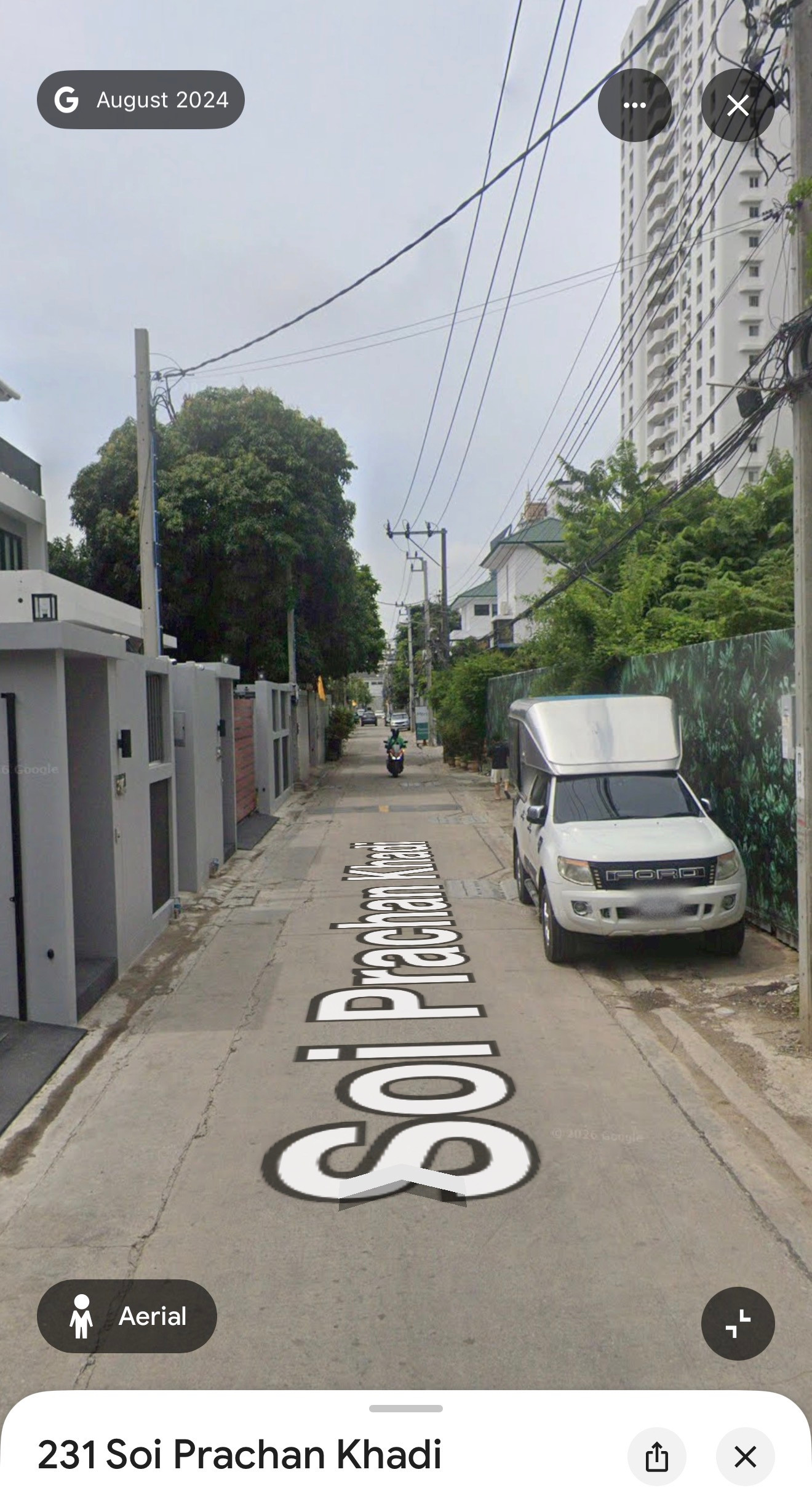 Land for Sell Sukhumvit 39 soi Prachan Khadi: 566.7sqw. (1-1-66.7 rai) 340,020,000 Am: 0656199198