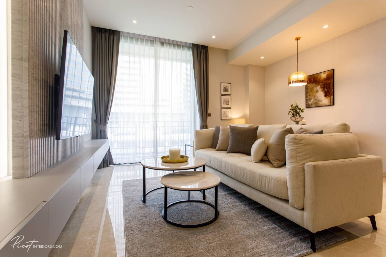 Muniq Langsuan: 86.01 sqm. 2bed 2.5bath 110,000/mth Am: 0656199198