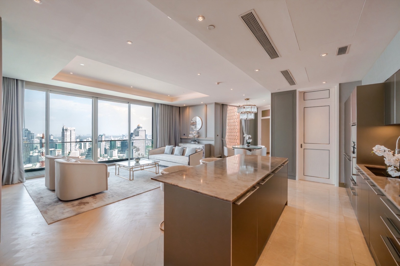 The Residences at Mandarin Oriental Bangkok: 3bed 4bath Size 223.98 sqm. Sell 169,000,000 Rent: 600,000/mth. Am: 0656199198