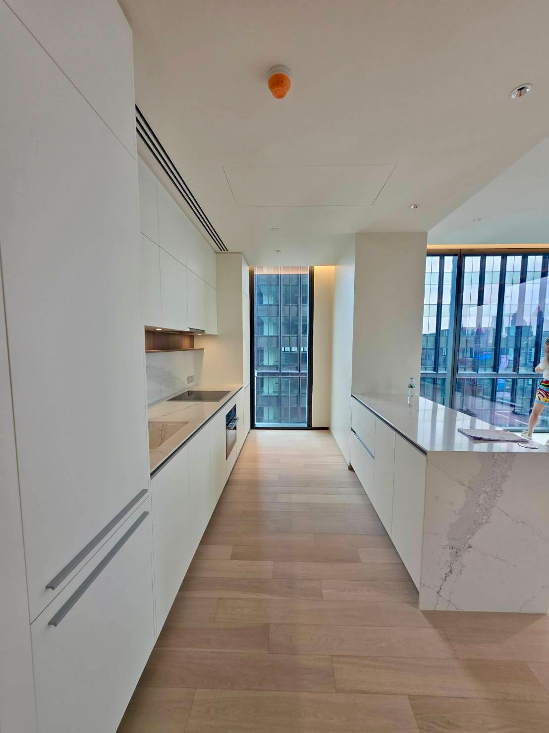 EIGHTEEN SEVEN One Bangkok 187: 2bed 2.5bath 135sqm. 250,000/mth Am: 0656199198